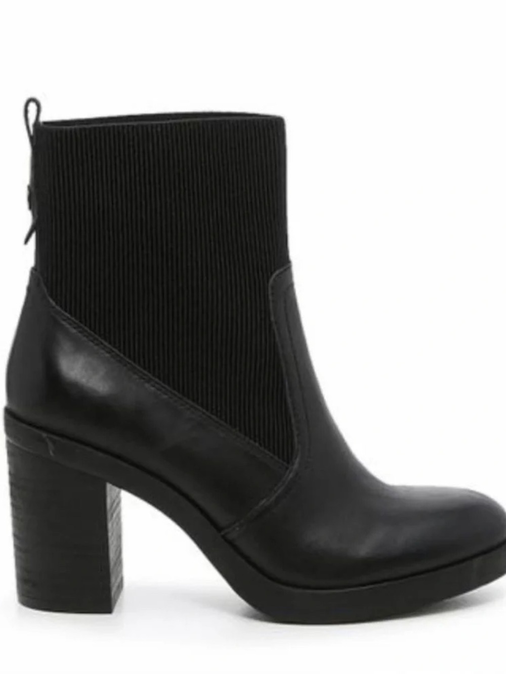 Crown Vintage Adventure Black Leather Ankle Boots – Size 9
